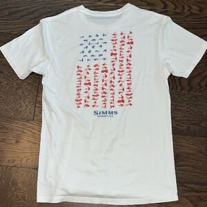 Simms Fishing Products soft cotton blend fly fishing lures  t shirt M USA Flag